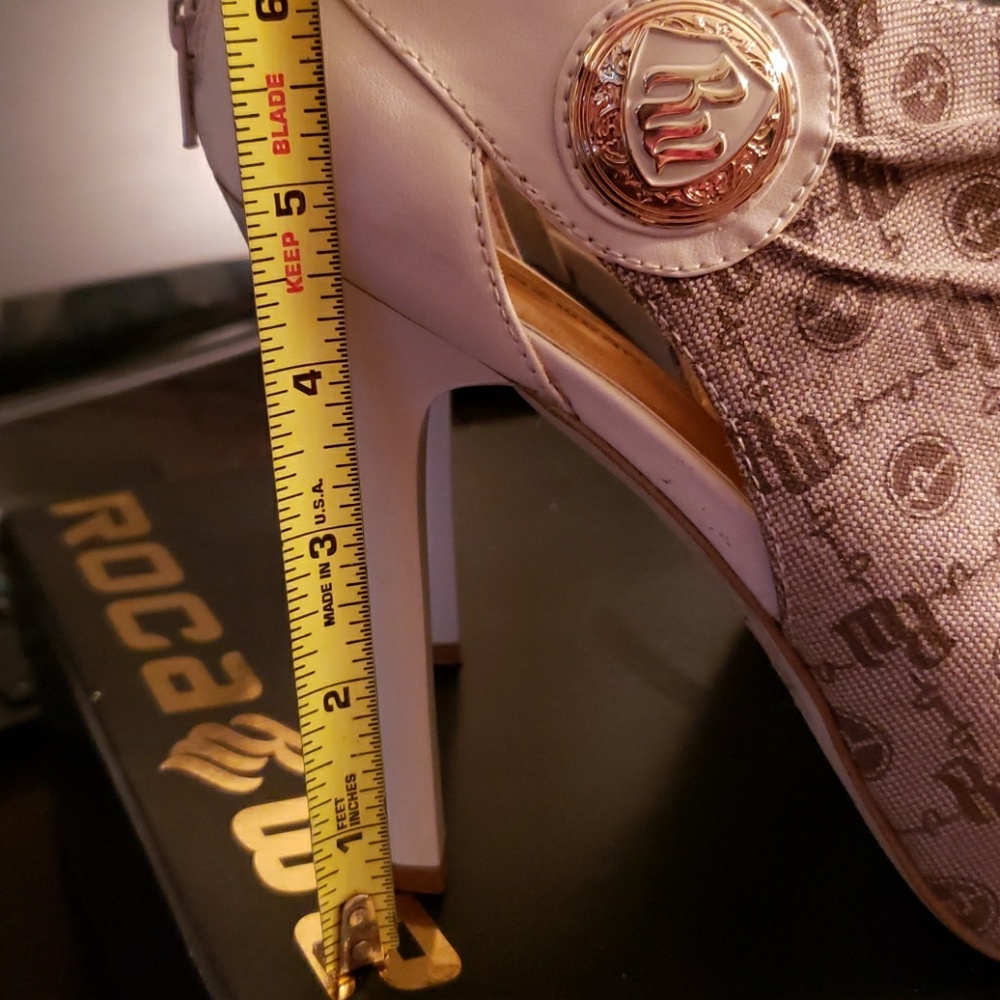 Like New ROCA {} WEAR open toe bootie size 8.5 - Picture 6 of 7